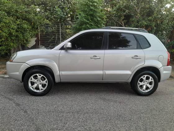 HYUNDAI TUCSON 2.0 MPFI GLS 16V 143CV 2WD FLEX 4P AUTOMÁTICO